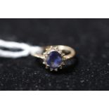 Ladies 18k Gold Sapphire & Diamond set cluster ring Size K. 3.5g total weight