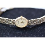 Ladies 9ct Gold Accurist wristwatch 13.7g total weight inc movement
