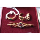 Collection of assorted 9ct Gold jewellery 5.7g total weight
