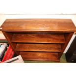 Good quality Oak Bookcase of 2 shelves