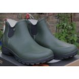 BRAND NEW BOXED BOGS Mens Sauvie Slip On Waterproof Boots UK 10 RRP £90