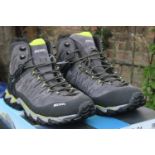 BRAND NEW BOXED Meindl Lite Hike GTX Walking Boot UK 8.5 RRP £215