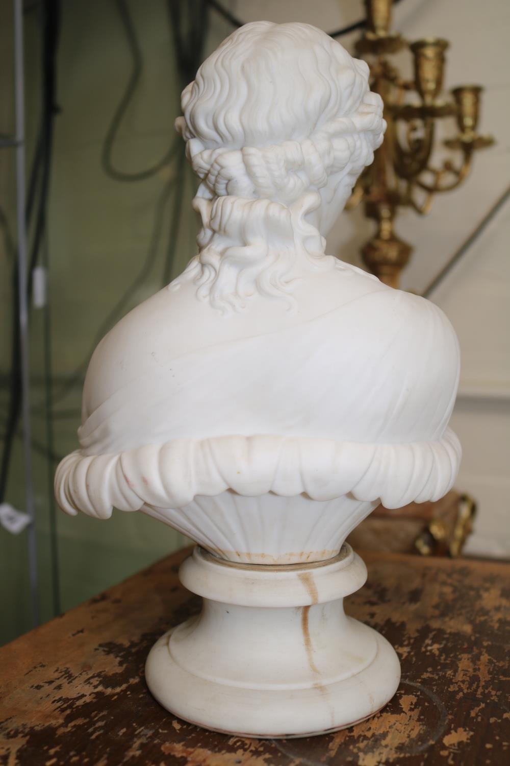 19thC Parian Bust of Clytie the water Nymph from Greek Mythology. 28cm in Height - Image 2 of 3