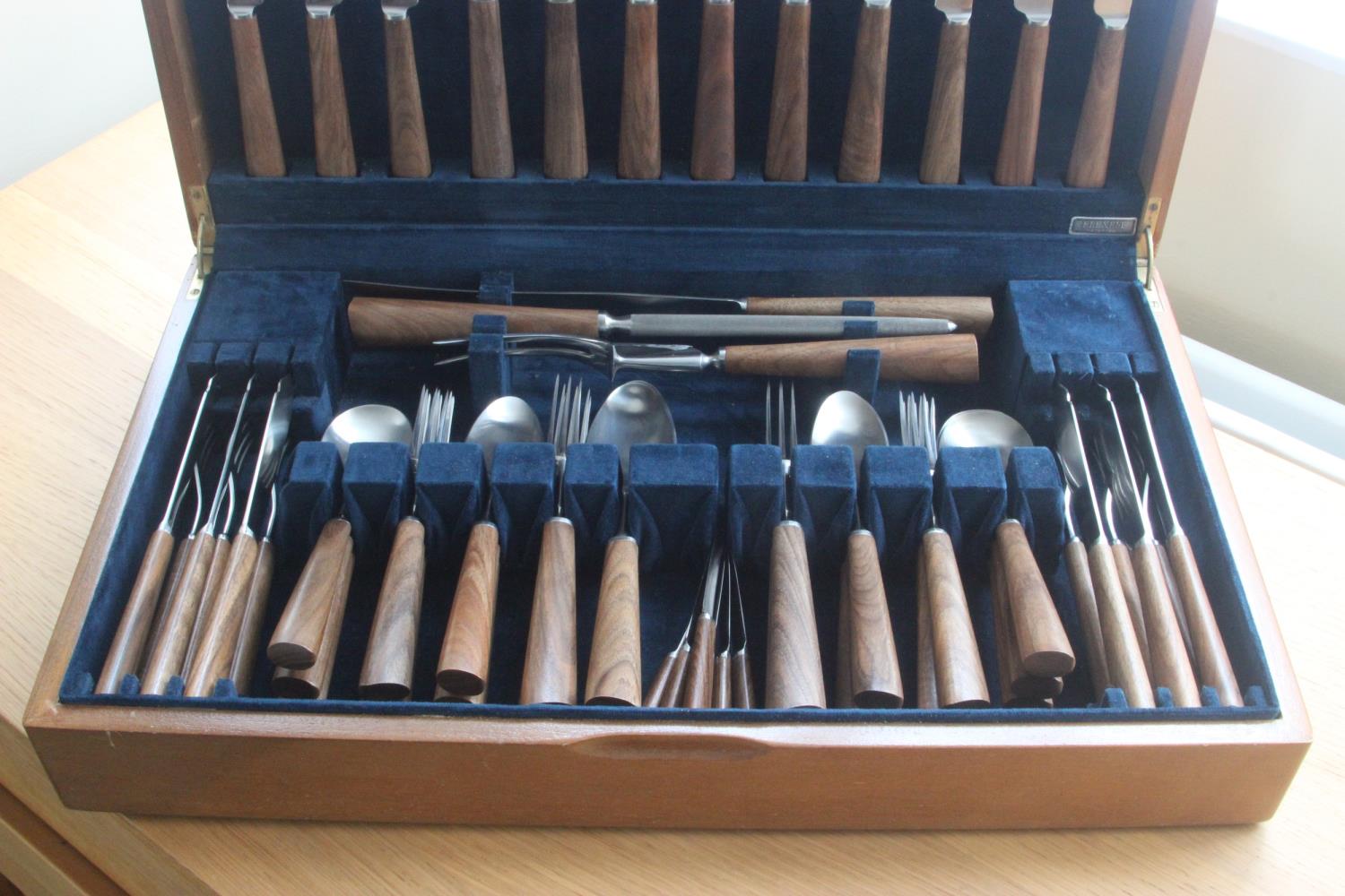 Mills Moore Sheffield Teak Handled Cutlery Set in Presentation Box c1950. Mid-Century c1950 Mills - Image 3 of 7