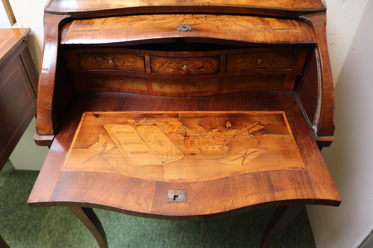 A Louis XV Style Rosewood and Marquetry Inlaid Bonheur de Jour - Image 3 of 5