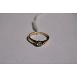 Ladies 18ct Gold Diamond Solitaire ring Size L 1.9g total weight