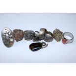 Collection of assorted Silver Costume rings 85g total weight