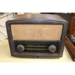 Vintage Bakelite Bush Radio VHF 90
