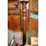 Edwardian Mahogany Torchere with turned stem