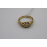 Gents 18ct Gold Diamond set ring 0.50ct total weight G/H Si Estimated Size O. 4.3g total weight