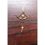 9ct Gold Art Nouveau Amethyst and Seed pearl set Pendant 1.7g total weight