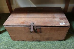 Antique pine hinged box