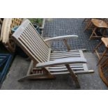 Garden Steamer chair with removable foot rest