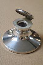 Walker & Hall Silver Capstan Inkwell 1949 with weighted base 165g total weight