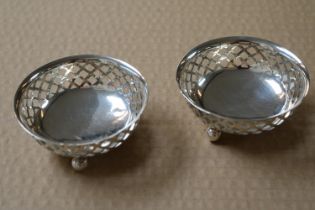 Pair of Silver Pierced Bon Bon dishes on ball feet Birmingham 1911 75g total weight