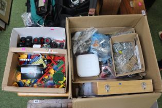 Collection of Meccano style toys, Eitech and other brands (approx 14kg)