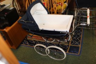 Handmade Silver cross Coach built pram dolls