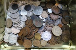 Collection of assorted British and other coinage to include 1887 Crown, 1797 Cartwheel Penny etc