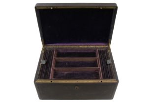 16th The Queen's Regiment of Light Dragoons Lancers French 4 Tray Jewellery case for The Right