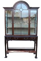 Good Quality Edwardian Chippendale style Mahogany cabinet with domed top, astragal glazed doors