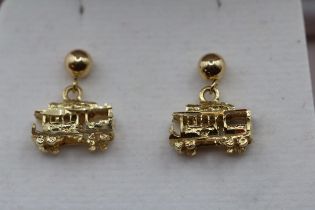 Pair of 14ct Gold San Francisco Tram style earrings. 1.87g total weight