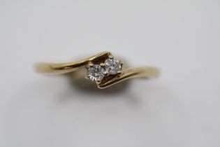 Ladies 9ct Gold Diamond crossover ring Size R. 2.1g total weight