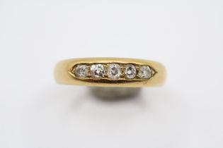 Good quality 18ct Gold Victorian Diamond Half Eternity ring Size O. 5.47g total weight in antique