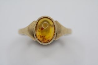 Ladies 9ct Gold Cabochon Amber Ring Size M. 2.97g total weight