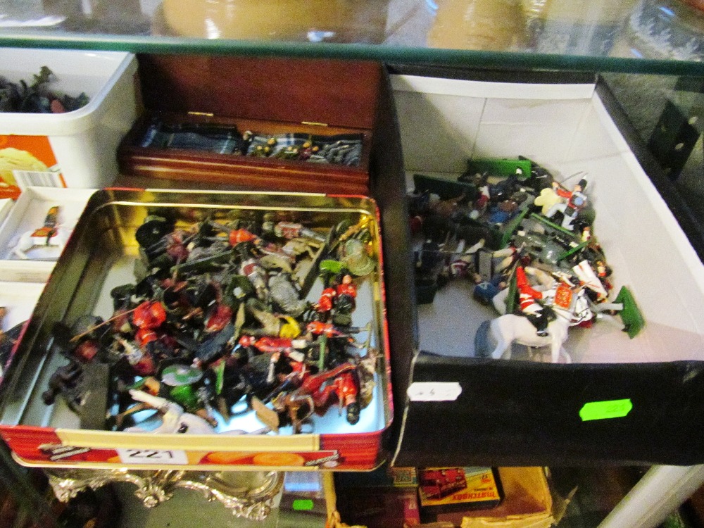 Various lead and metal figures