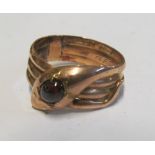 A nine carat gold serpent ring