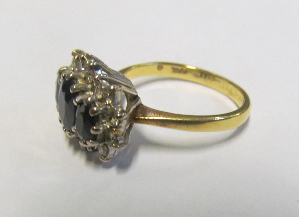 An 18ct gold sapphire and diamond ring, size N 6gm - Image 3 of 6