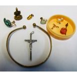 A bangle bracelet, 9ct bean charm, a seal 'Margaret', cross, single turquoise earring, single opal
