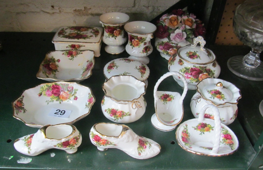 Some Old Country Rose china - Image 2 of 2