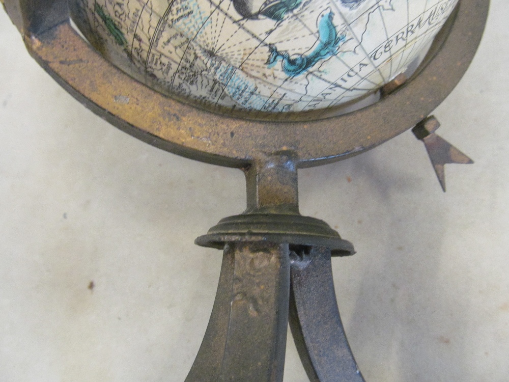 A small globe in metal stand - Image 3 of 7