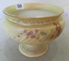 A Royal Worcester bowl cream ground handpainted flowers within gilt borders, Rd No.253409