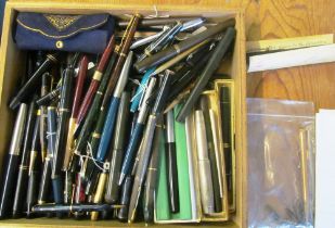 Various pens including a fountain pen given to the delegates at the Democratic convention in New