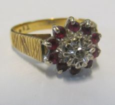 A 9ct gold cluster ring set pink and white stones Size M