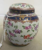 A Samson Famille Rose jar slight crack and cover