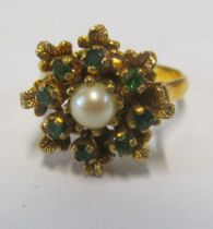A 9ct gold ring set pearl and green stones Size J