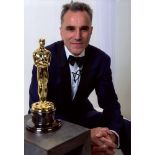 DAY-LEWIS DANIEL: (1957- ) English-born Irish actor, Academy Award winner. Signed colour 8 x 11.5