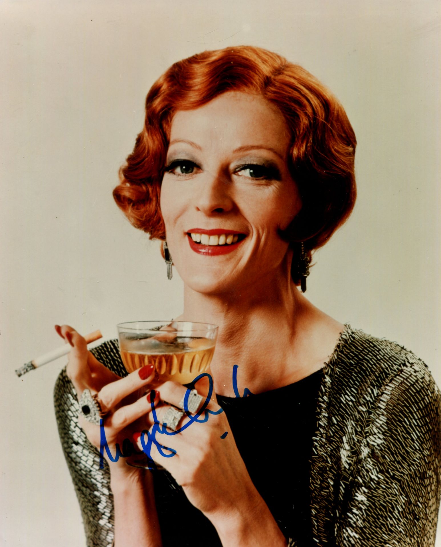 SMITH MAGGIE: (1934- ) English actress, Academy Award winner. Signed colour 8 x 10 photograph of