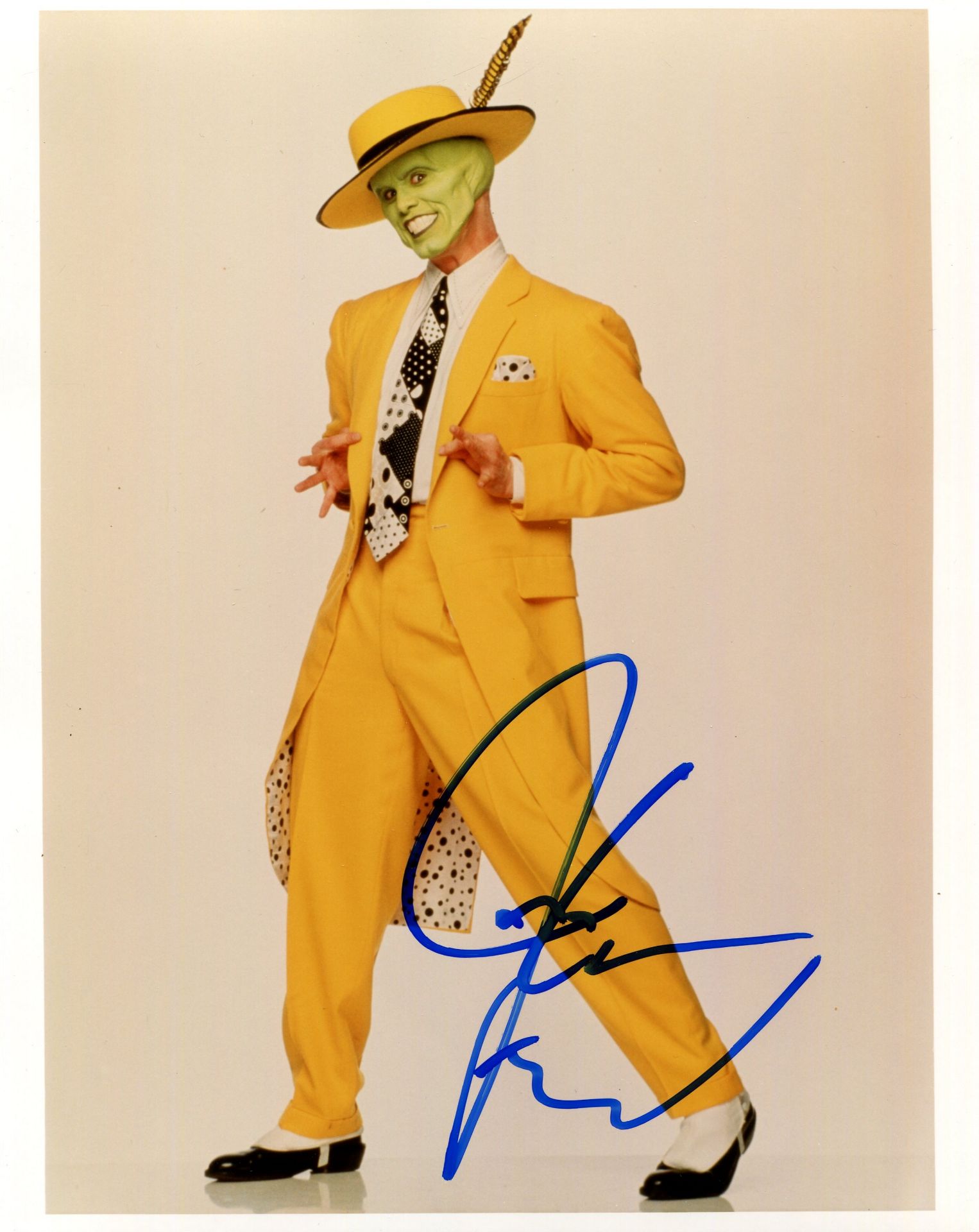 CARREY JIM: (1962- ) Canadian-American Actor. Signed colour 8 x 10 photograph by Carrey, the image