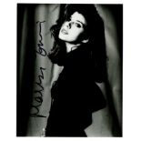 TOMEI MARISA: (1964- ) American actress, Academy Award winner. Signed 8 x 10 photograph of the