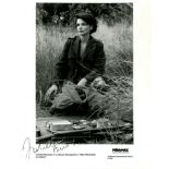 ENGLISH PATIENT THE: Juliette Binoche (1964- ) French actress, Academy Award winner. Signed 8 x 10