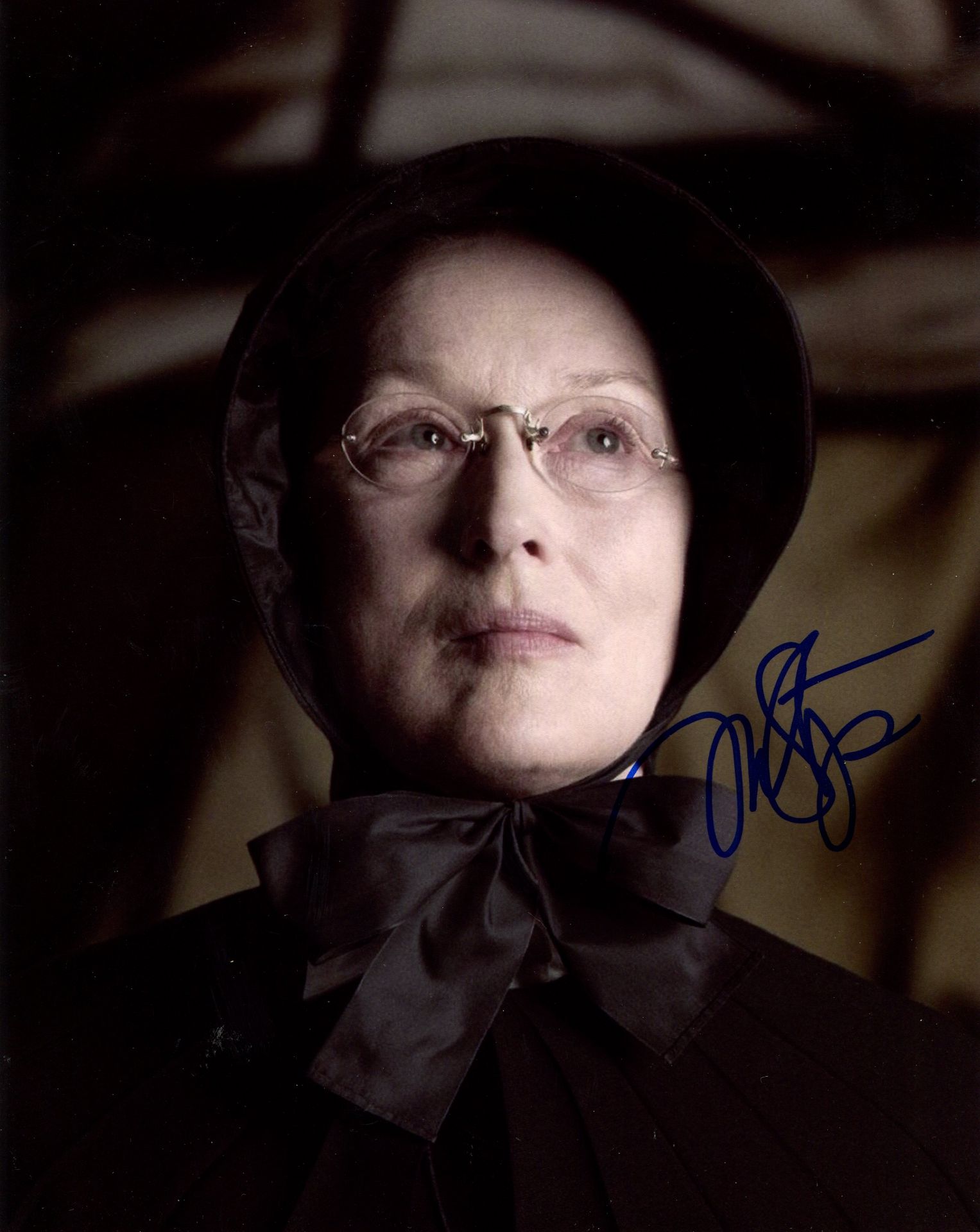 ACADEMY AWARD WINNERS: A good selection of signed colour 8 x 10 photographs by various Best Actress - Image 6 of 8