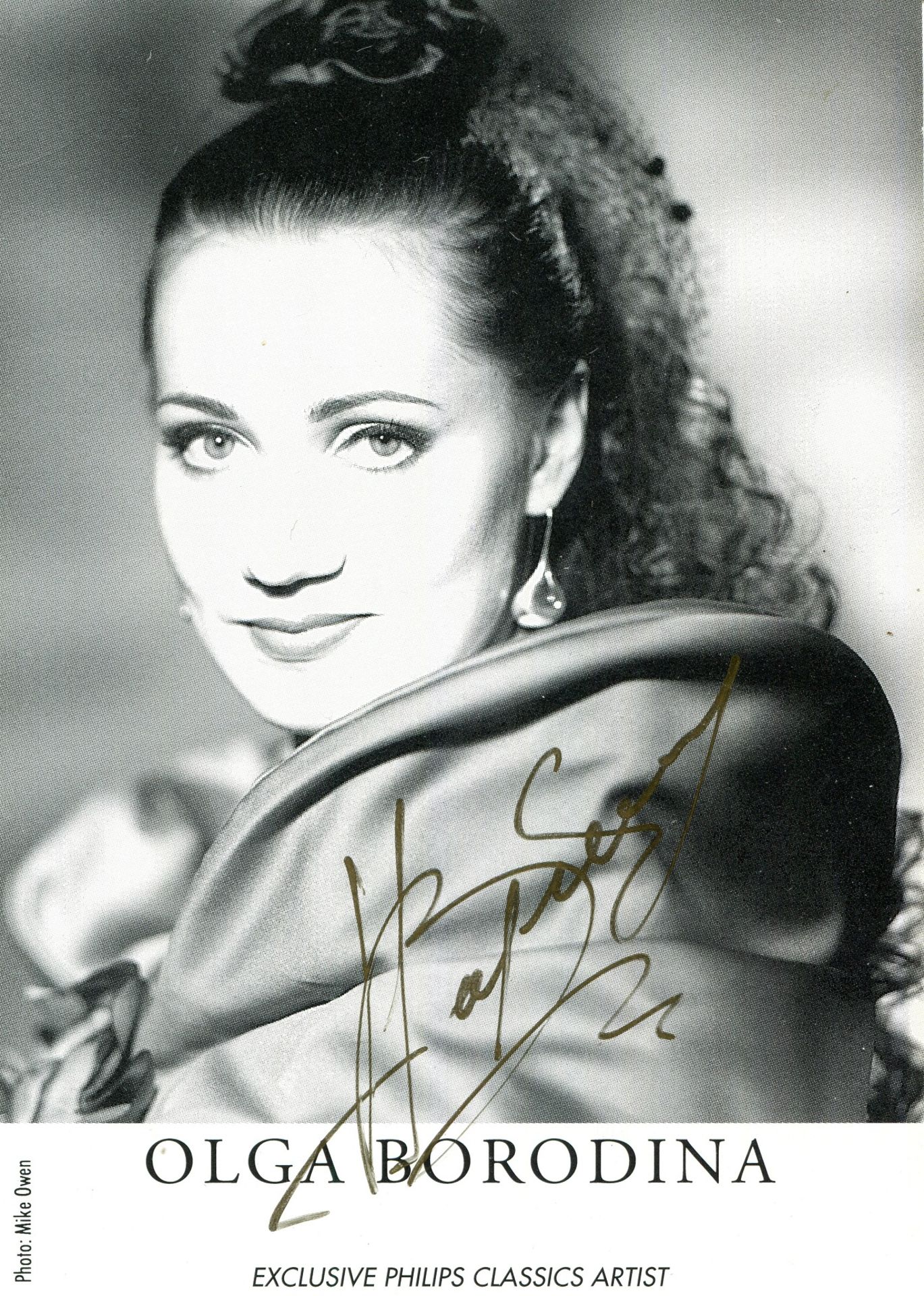 OPERA: Selection of signed 8 x 10 photographs and slightly smaller, signed postcard photographs, - Image 7 of 16