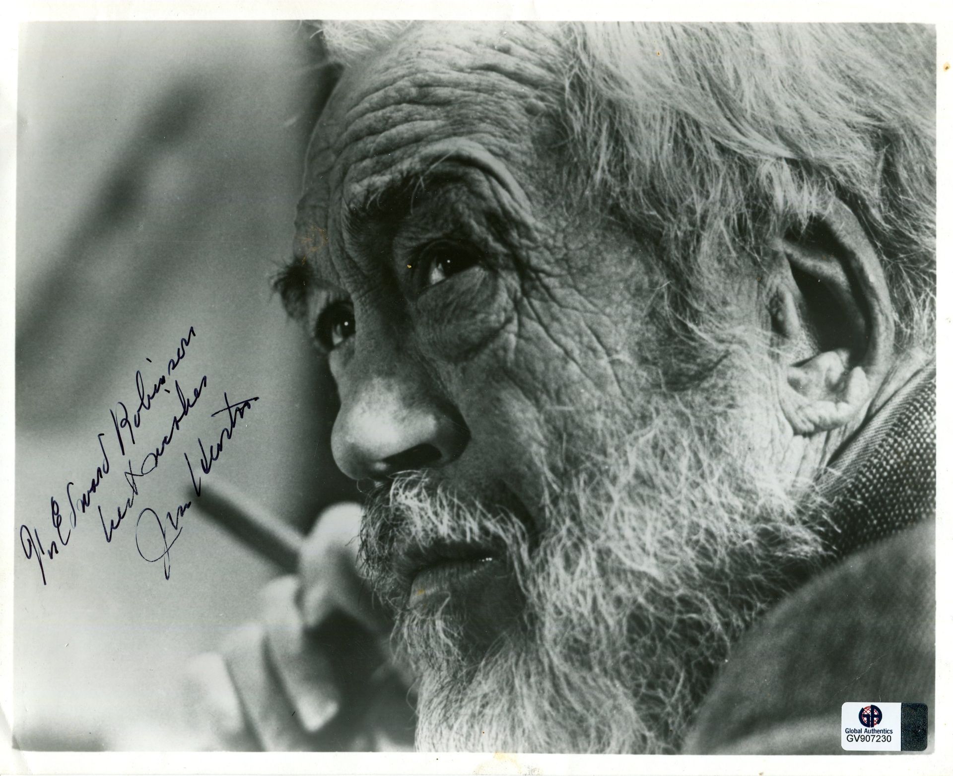ACADEMY AWARD WINNERS: Selection of signed postcard photographs,