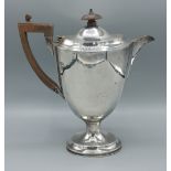 A London silver coffee pot with shaped handle, 15ozs