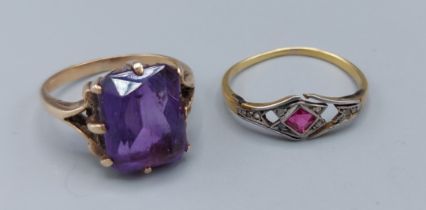 A yellow metal dress ring set rectangular amethyst, together with a ruby set ring (broken)
