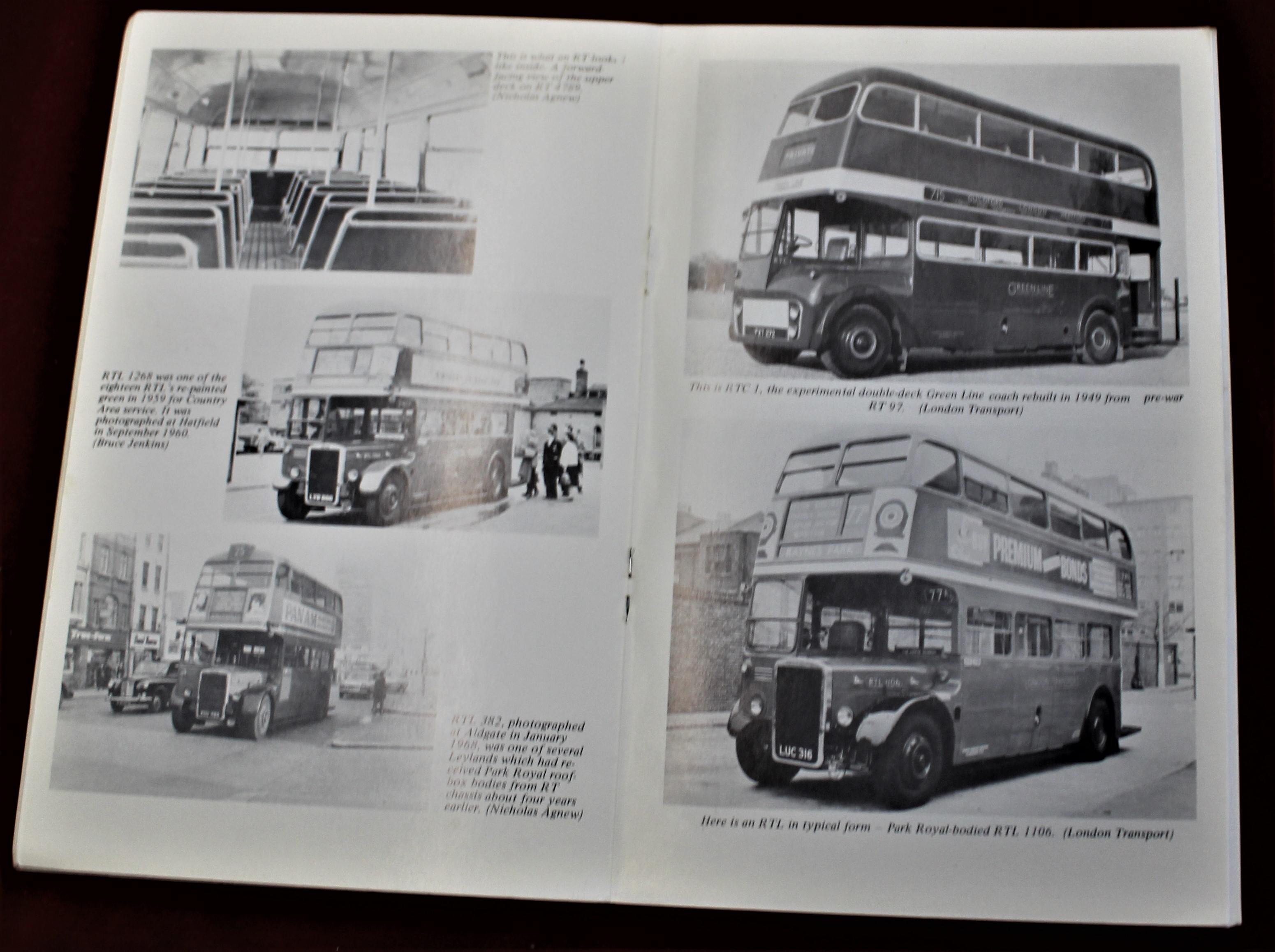 Booklets-(3) books on Buses-London Transport and Commercial-early editions 1973-1977-black and white - Image 5 of 5